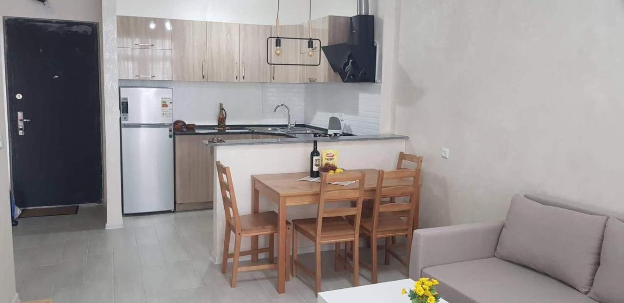 Tameo Apartment Batoumi Extérieur photo